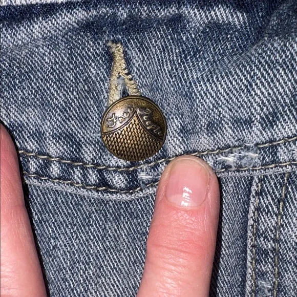 Free People Distressed Jean Jacket w/ sweatshirt sleeves and hoodie- Large EUC - Picture 10 of 12